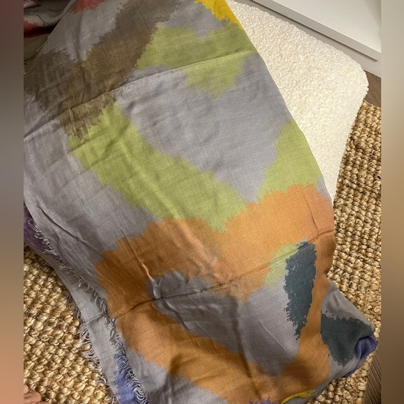 Anthropologie scarf colored hearts, cashmere / modal - Picture 4 of 9